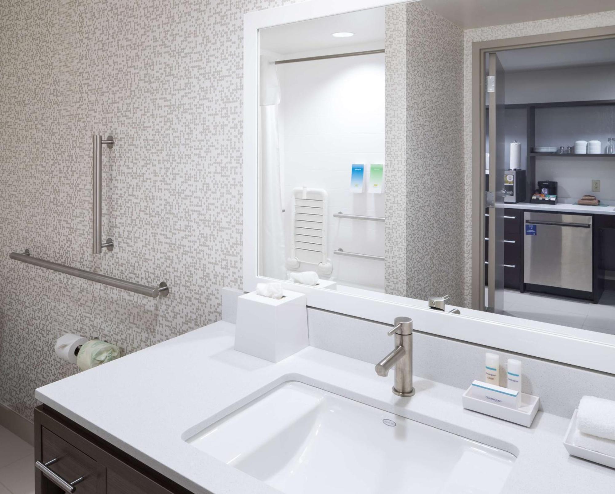 Home2 Suites By Hilton Fort Worth Cultural District Esterno foto